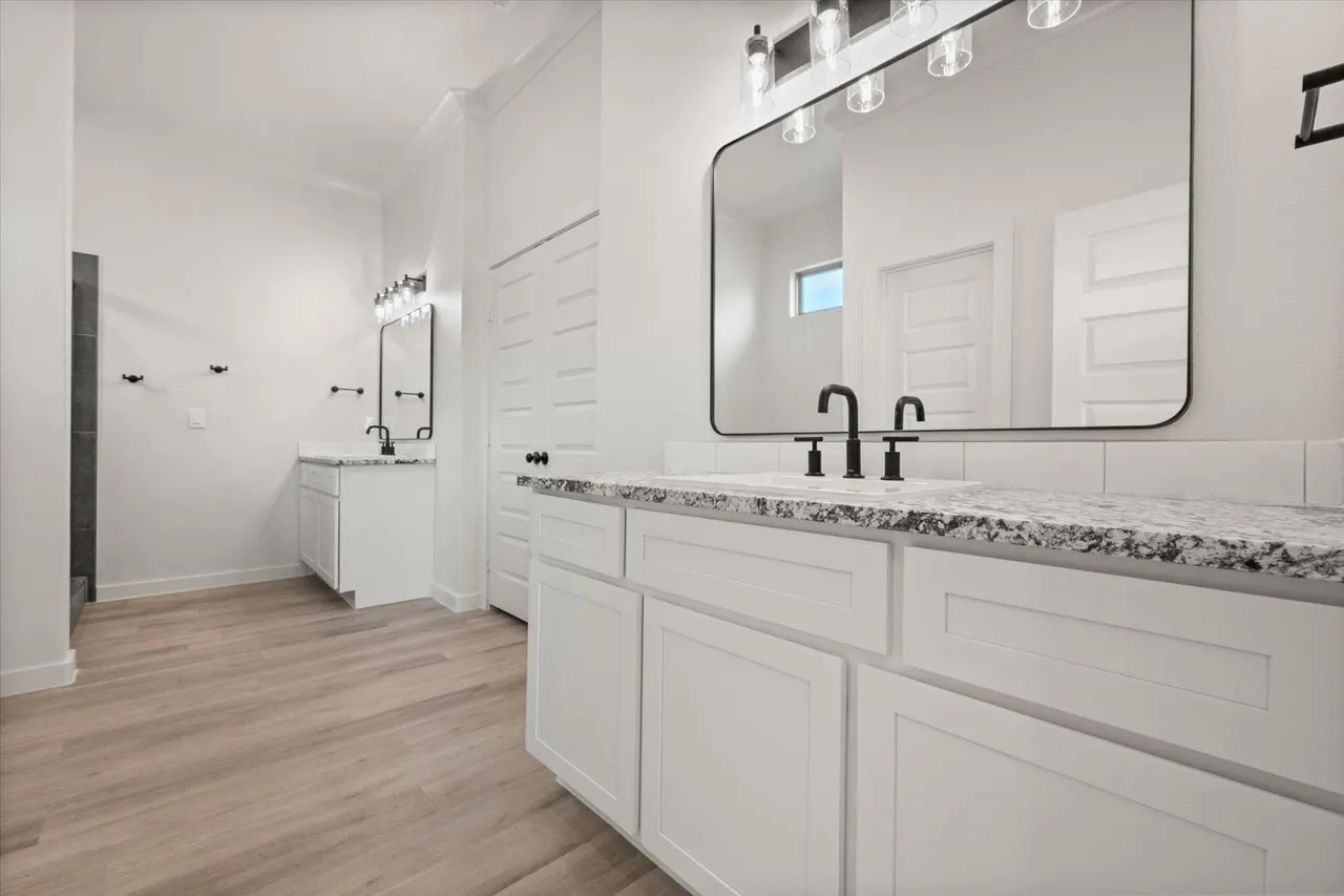 Photo 15 — 6926 53rd Street, Lubbock, TX 79407