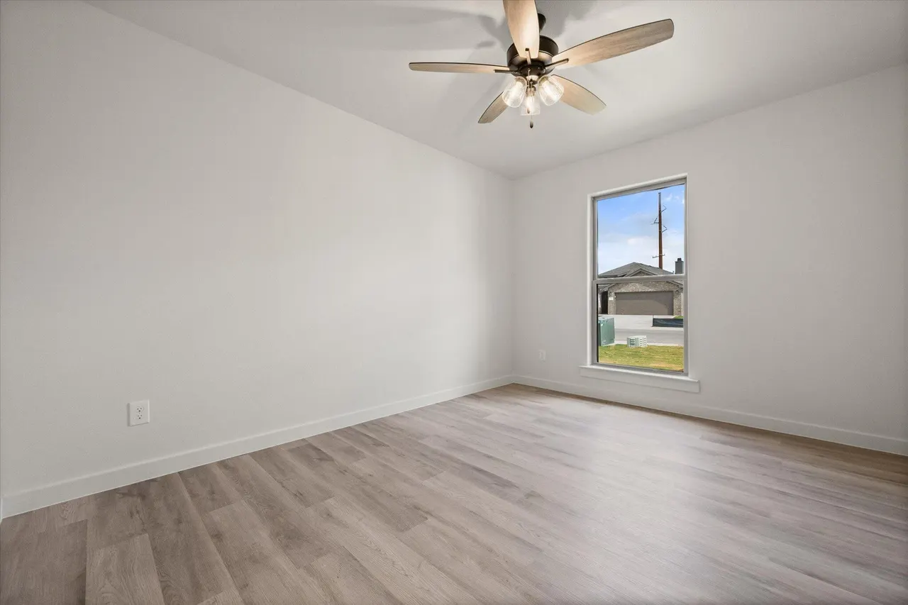 Photo 21 — 6926 53rd Street, Lubbock, TX 79407