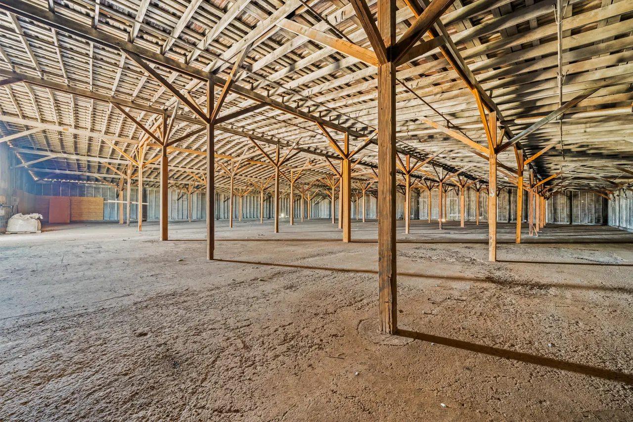 Photo 17 — 901 Underwood Street, Littlefield, TX 79339