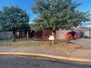 Sold home at 912 11th Street #NONE