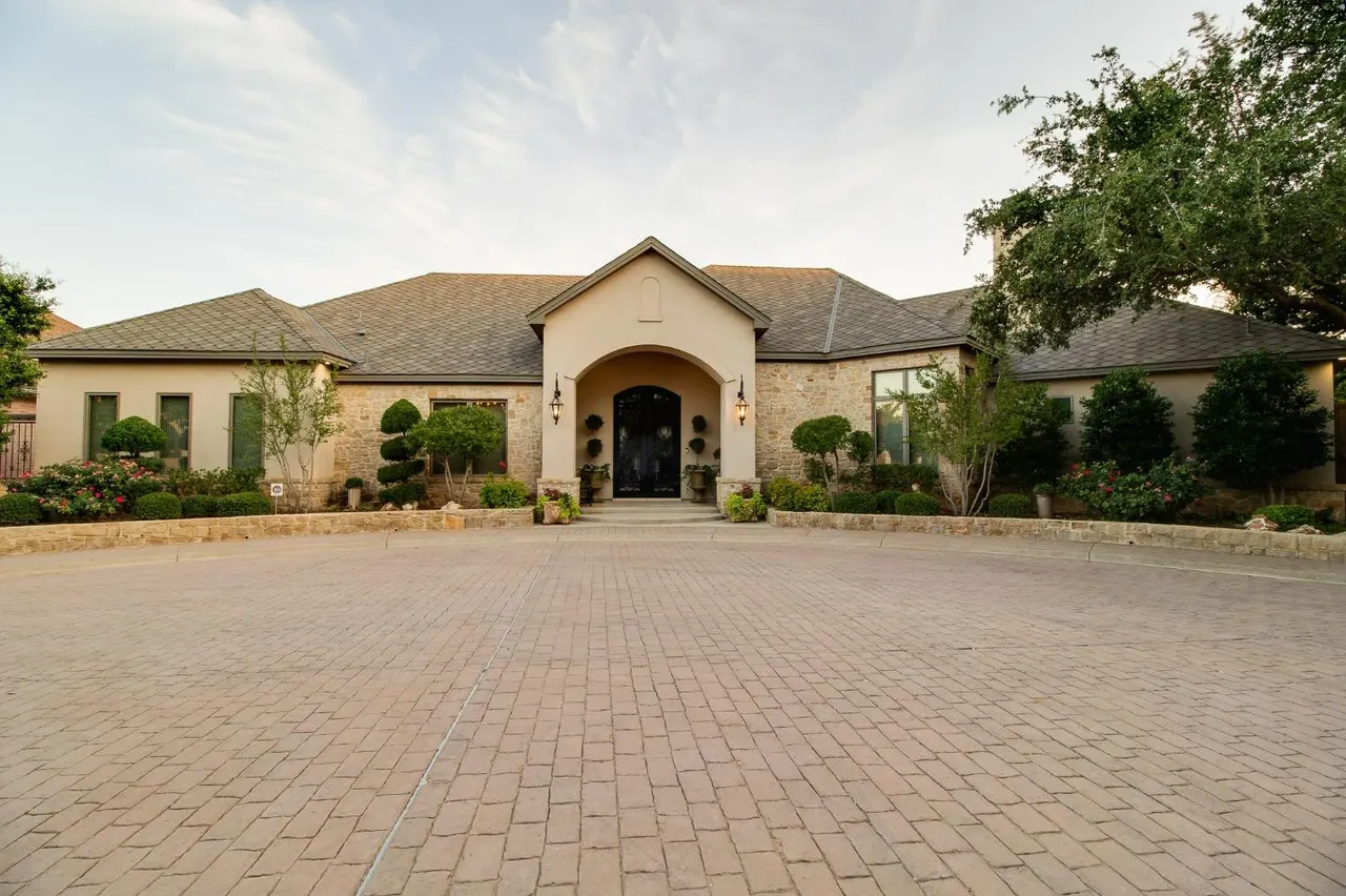 Photo 3 — 9100 Vicksburg Avenue UNIT 3, Lubbock, TX 79424