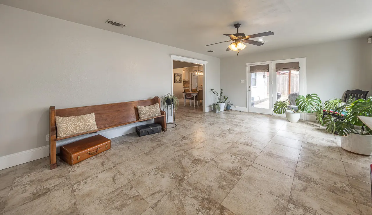 Photo 14 — 1210 S Cedar Street, Brownfield, TX 79316
