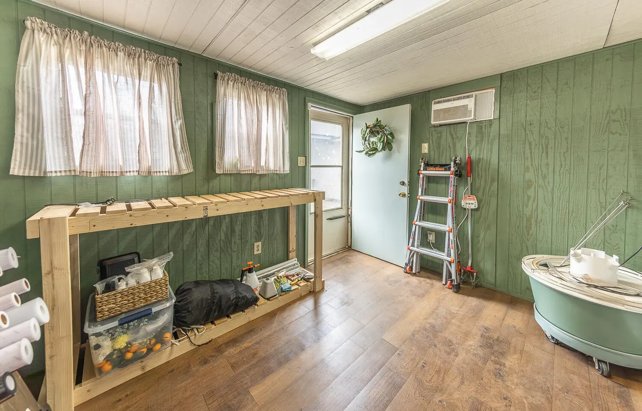 Photo 26 — 1210 S Cedar Street, Brownfield, TX 79316