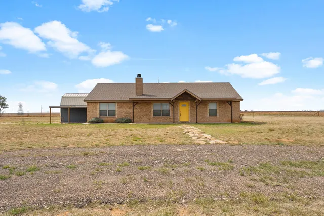 Photo 2 — 3804 E Fm 1729, Lubbock, TX 79403
