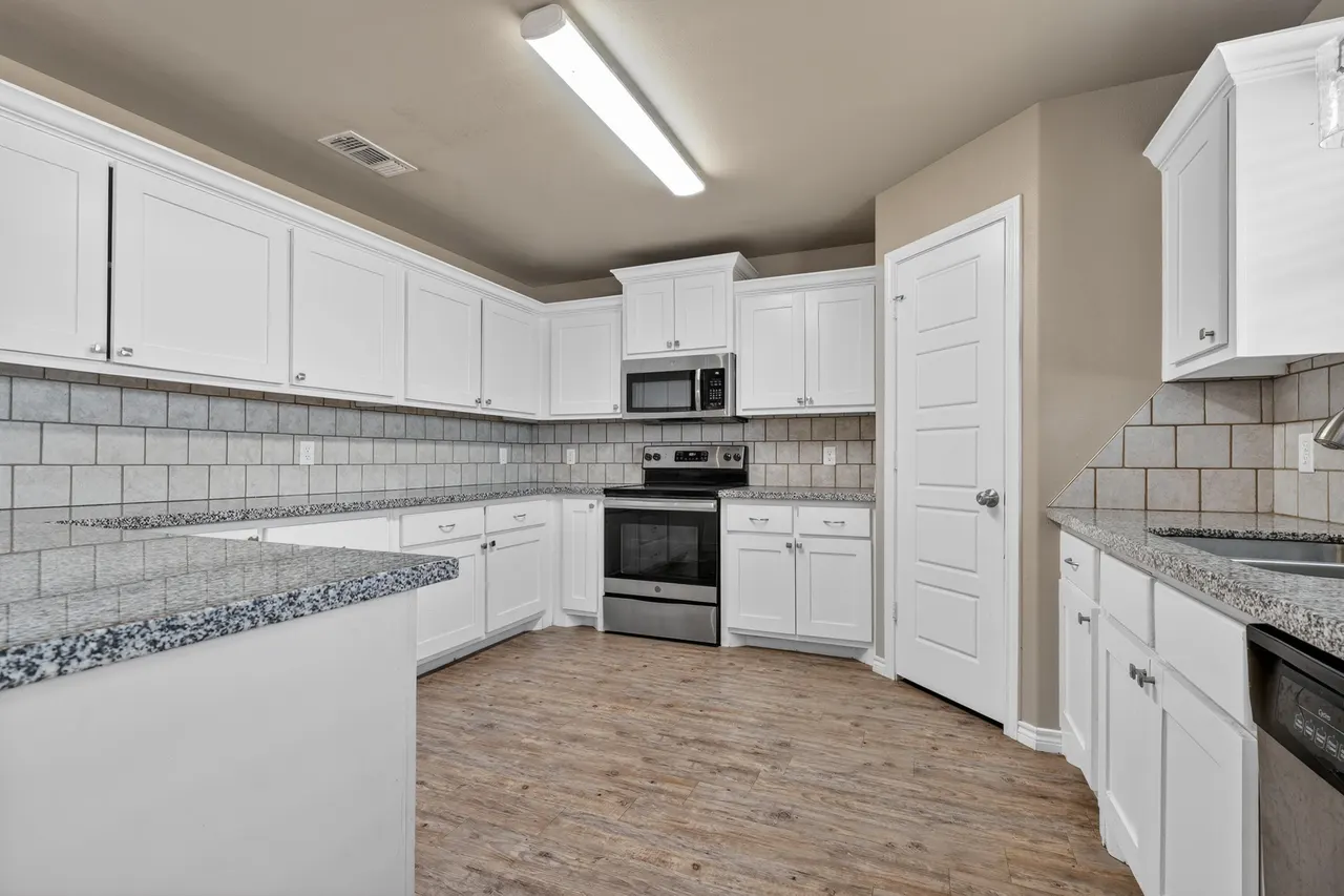 Photo 8 — 3804 E Fm 1729, Lubbock, TX 79403