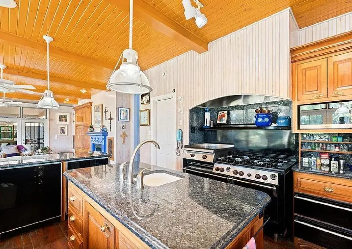 Photo 13 — 4603 94th Street, Lubbock, TX 79424