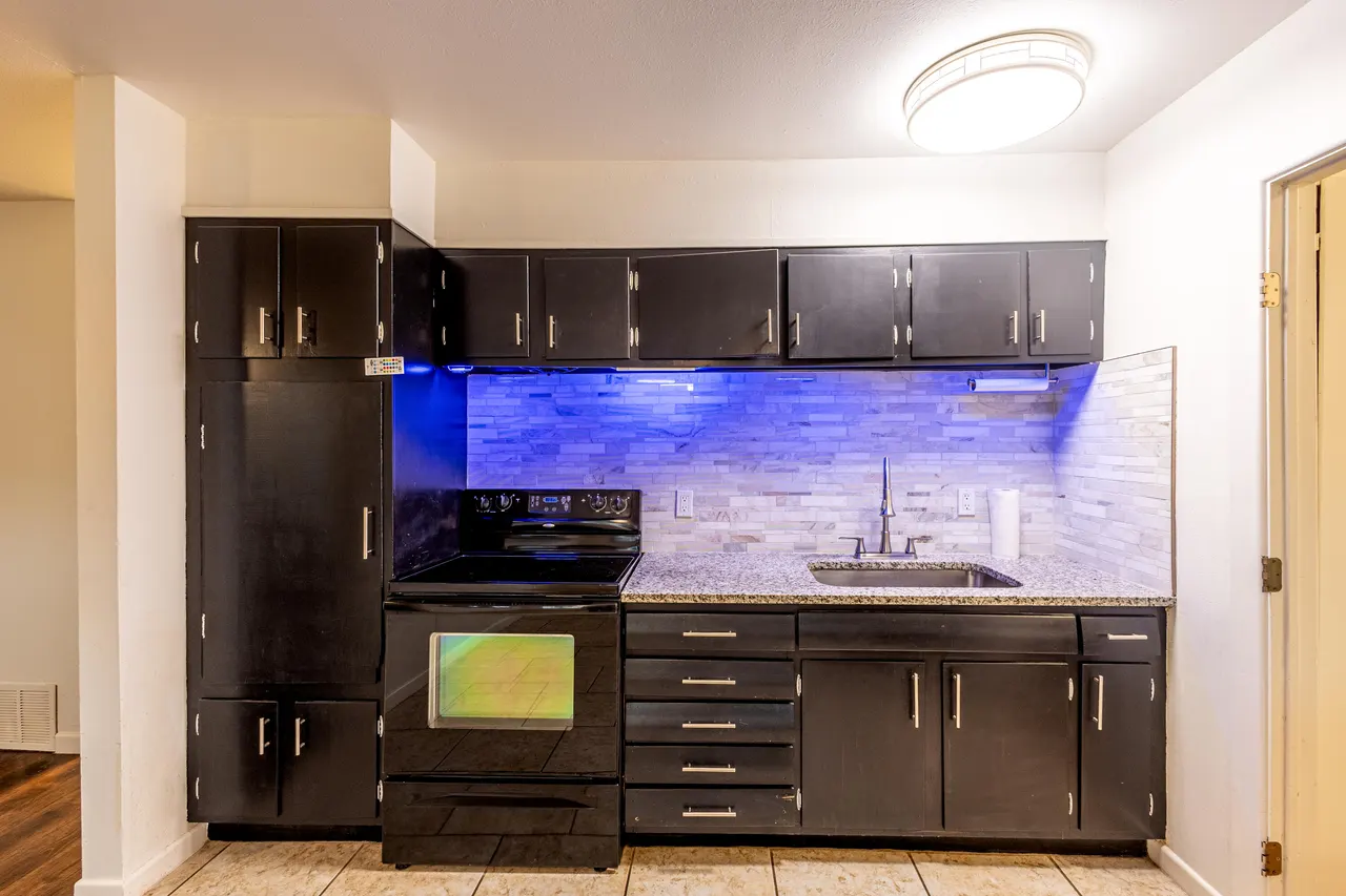 Photo 6 — 2107  57th Street, Lubbock, TX 79412