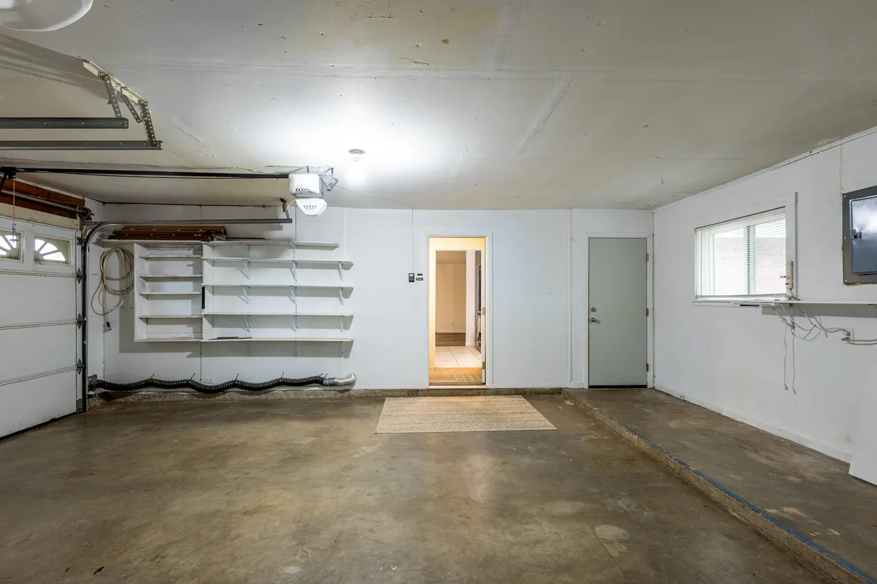 Photo 12 — 2107  57th Street, Lubbock, TX 79412