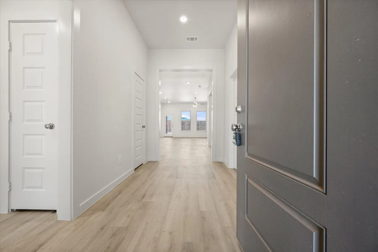 Photo 4 — 2904 Ranch Avenue, Wolfforth, TX 79382