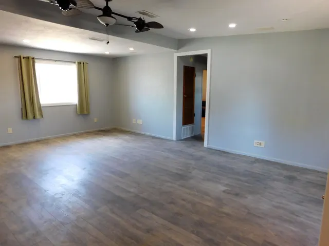Photo 3 — 903 W 8th Street, Muleshoe, TX 79347