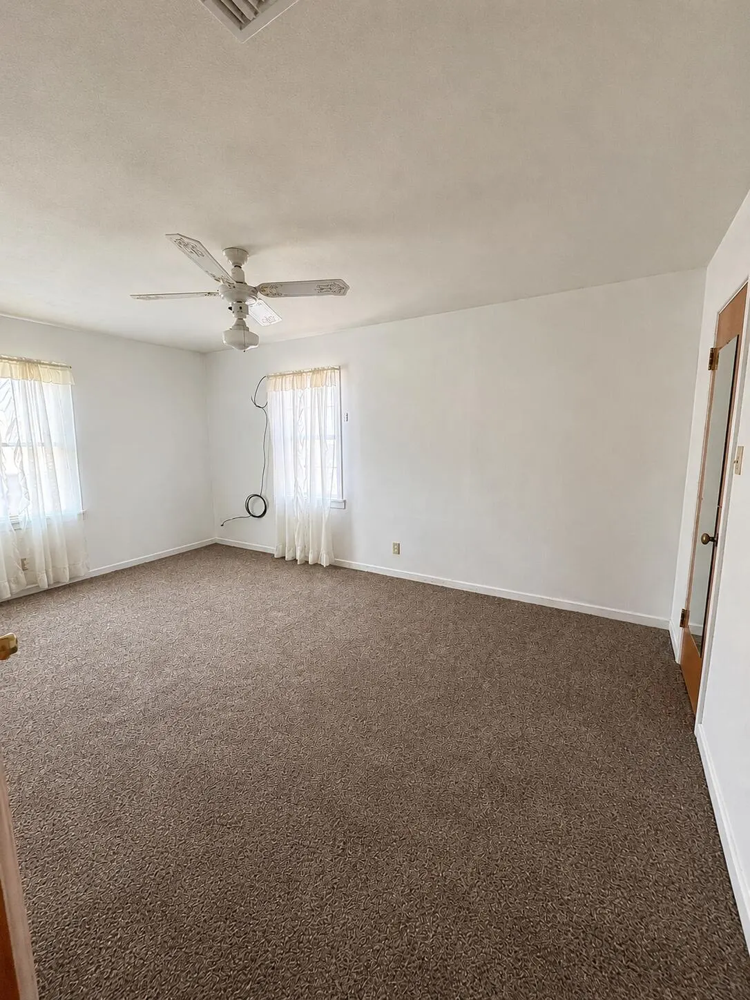 Photo 9 — 1012 E Oak Street, Brownfield, TX 79316