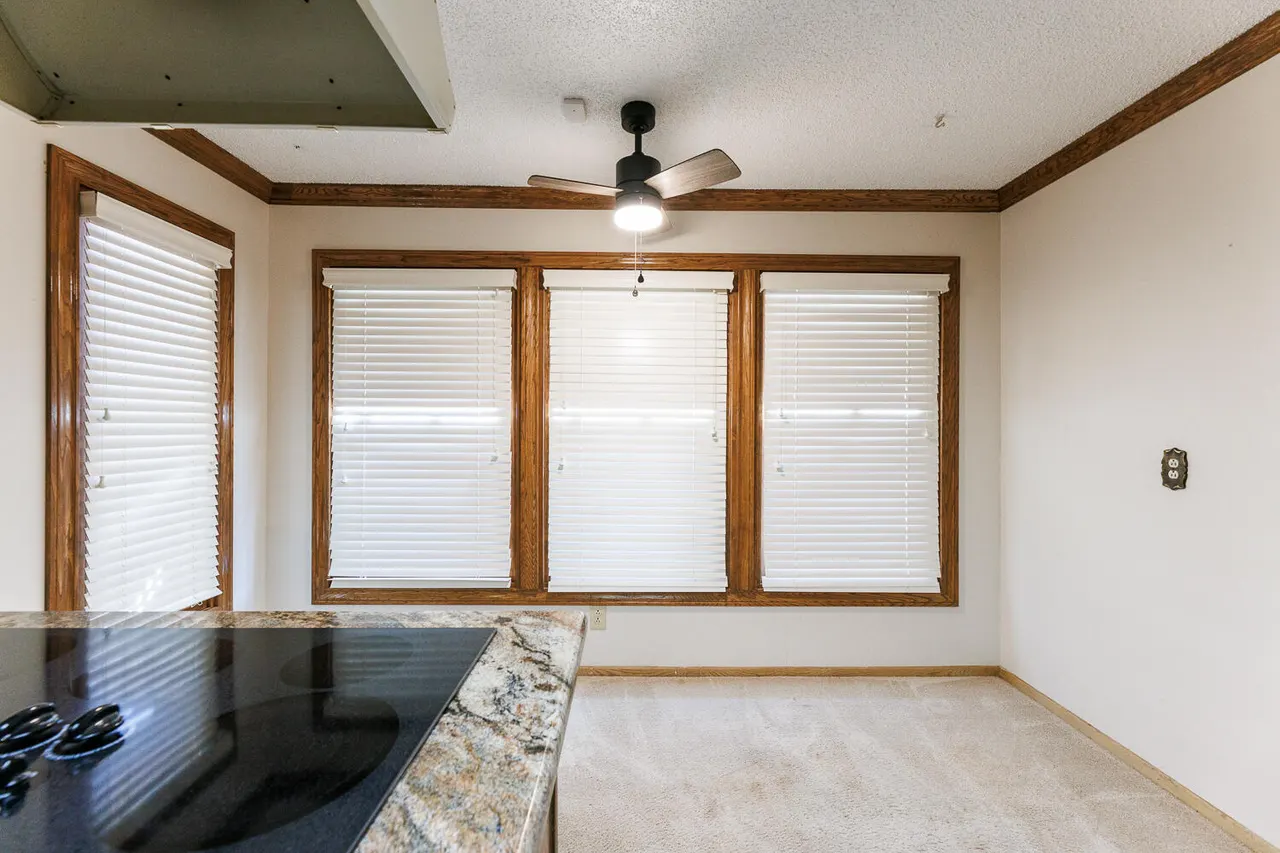 Photo 25 — 402 W 8th Street, Sundown, TX 79372