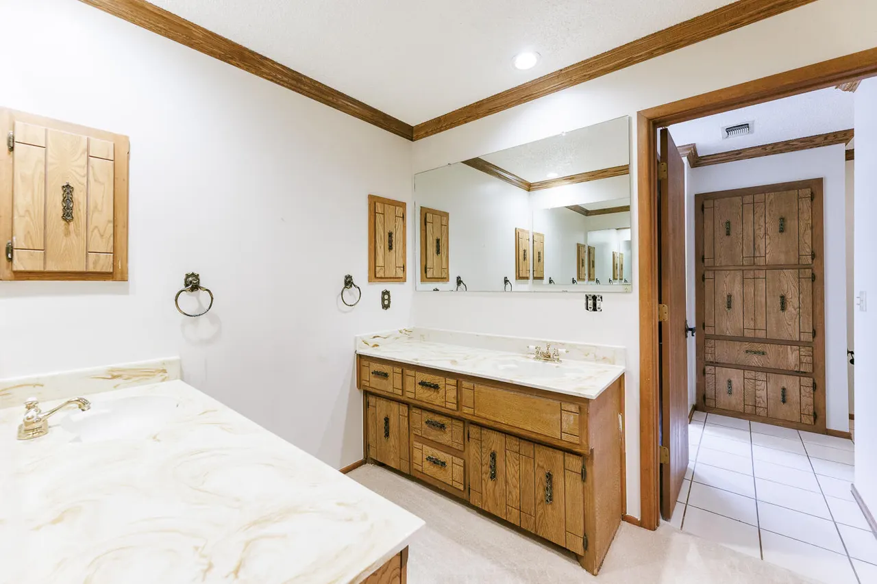 Photo 31 — 402 W 8th Street, Sundown, TX 79372