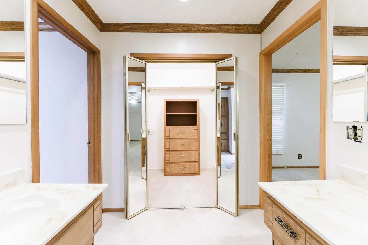Photo 36 — 402 W 8th Street, Sundown, TX 79372