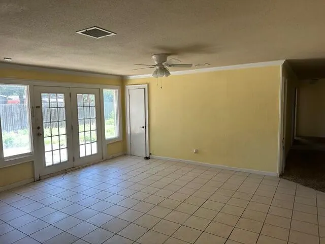Photo 10 — 2522 60th Street, Lubbock, TX 79413