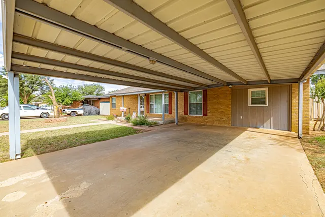 Photo 3 — 203 N 19th Street, Lamesa, TX 79331