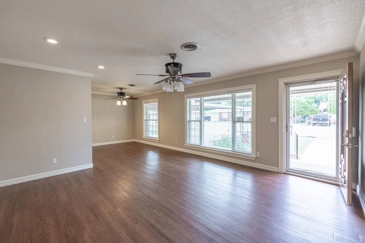 Photo 7 — 203 N 19th Street, Lamesa, TX 79331