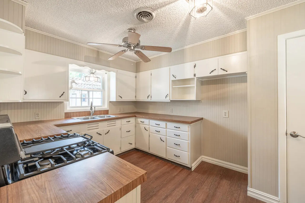 Photo 15 — 203 N 19th Street, Lamesa, TX 79331