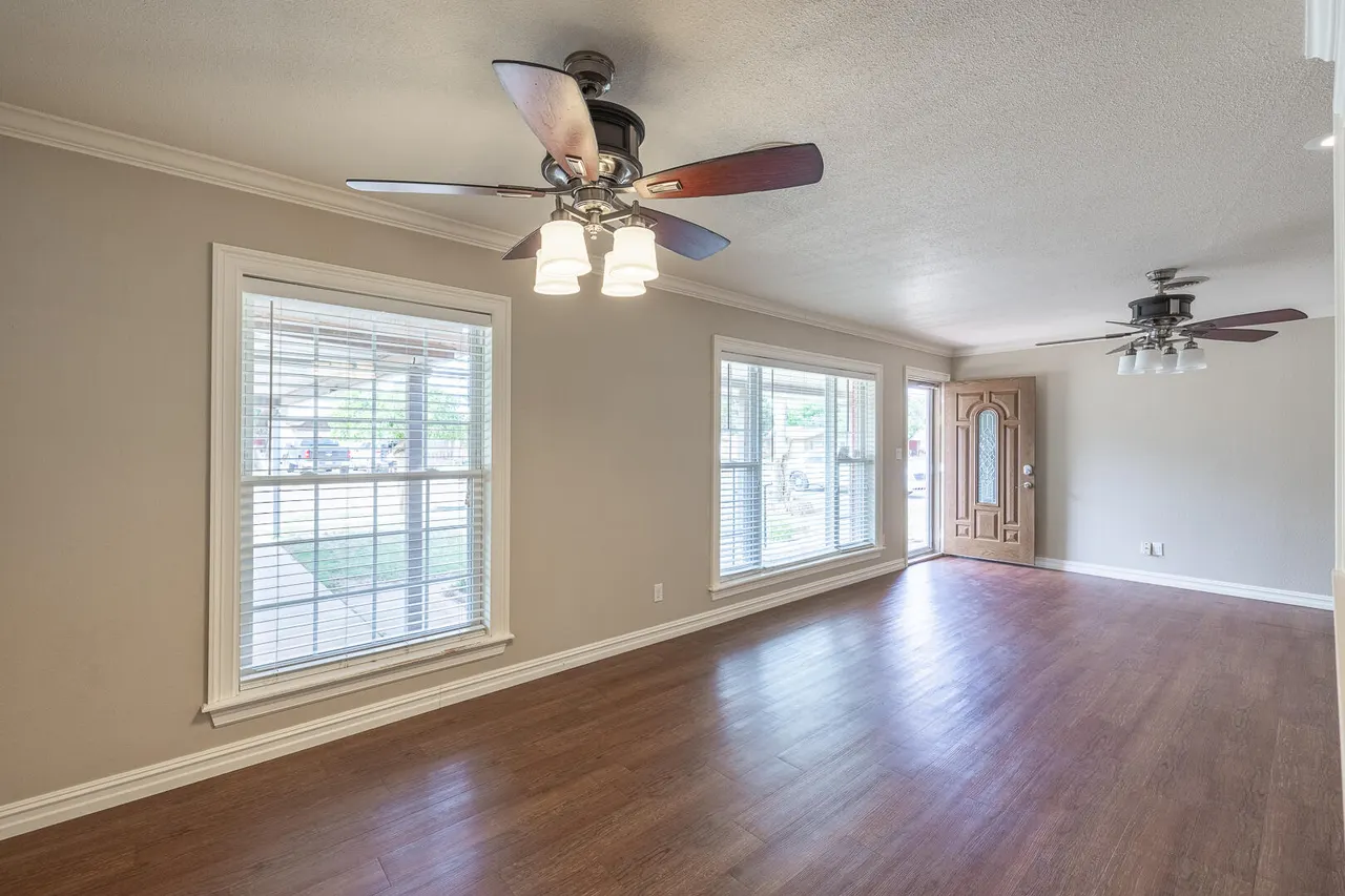 Photo 9 — 203 N 19th Street, Lamesa, TX 79331