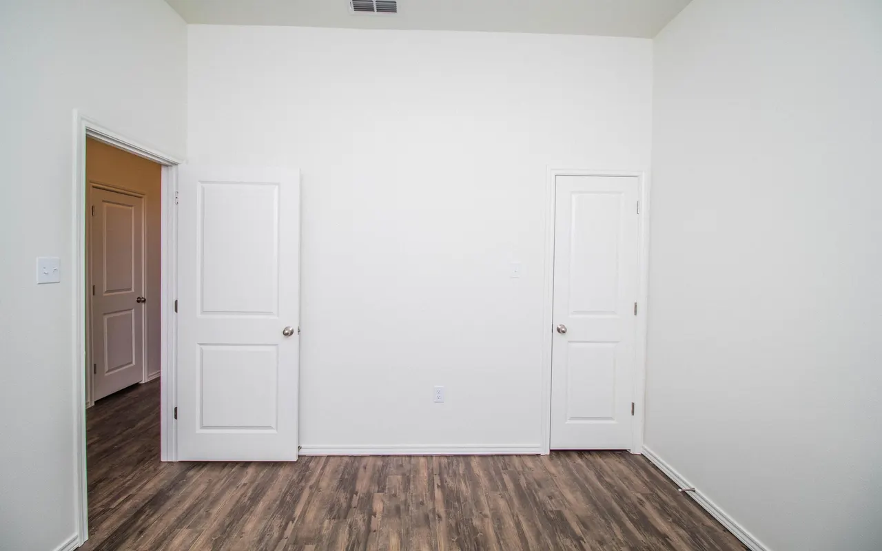 Photo 11 — 2017 102nd Street, Lubbock, TX 79423