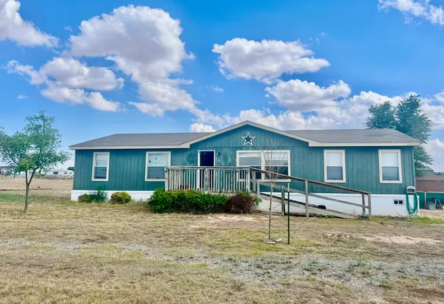 Front exterior — 1619 County Road 7245, Lubbock, TX 79423
