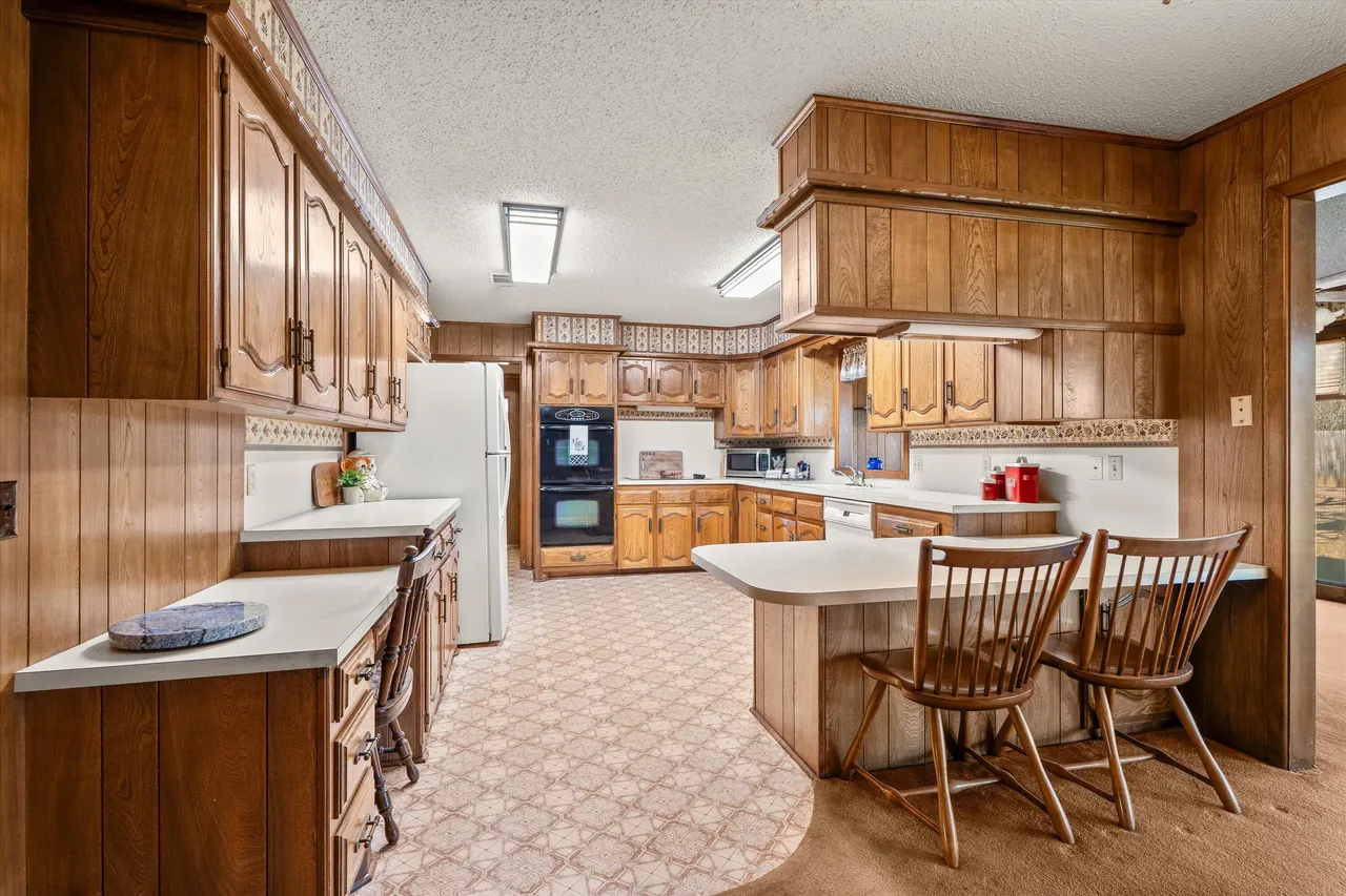 Photo 12 — 101 Dana Avenue, Earth, TX 79031