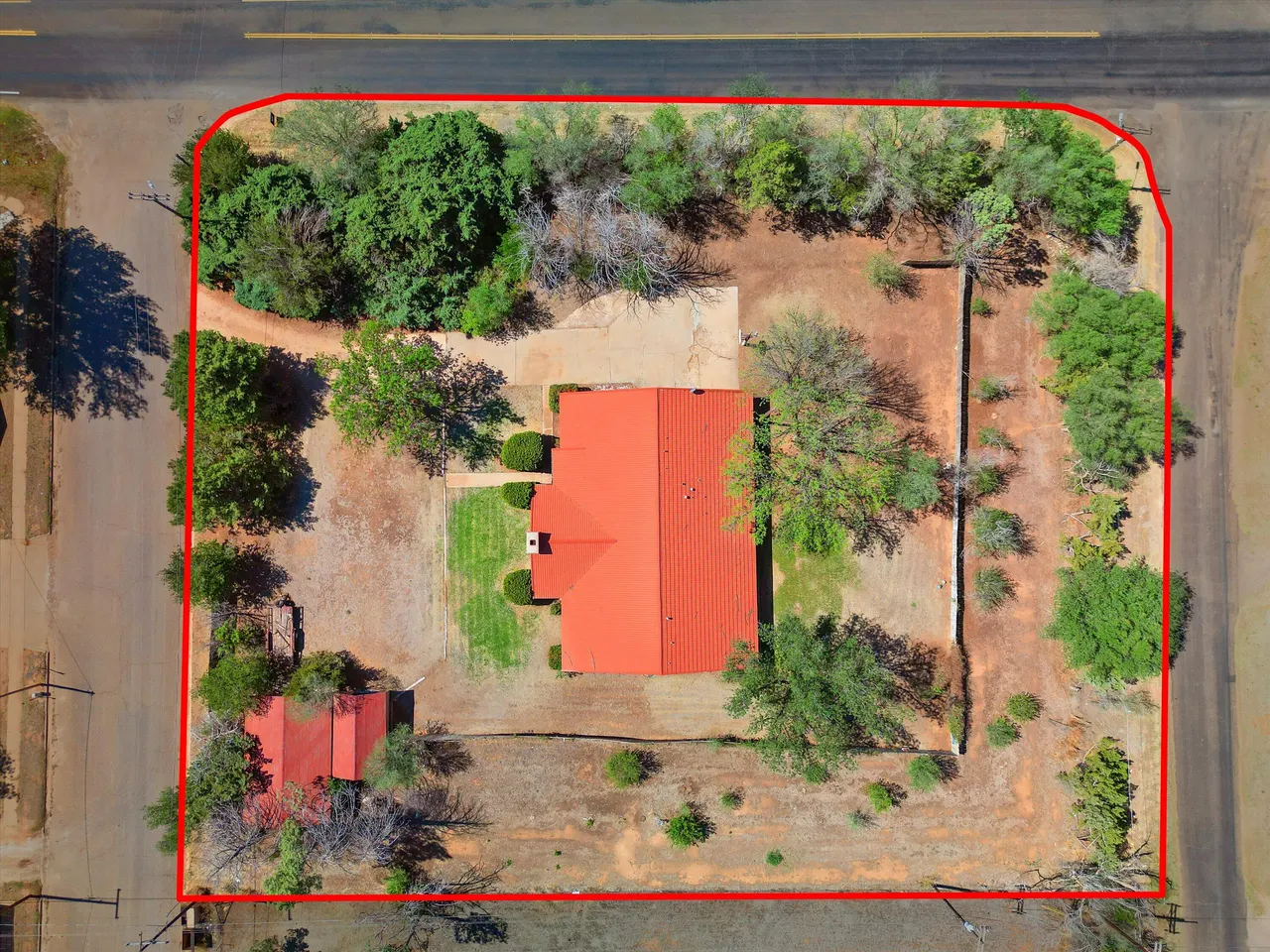 Photo 47 — 101 Dana Avenue, Earth, TX 79031