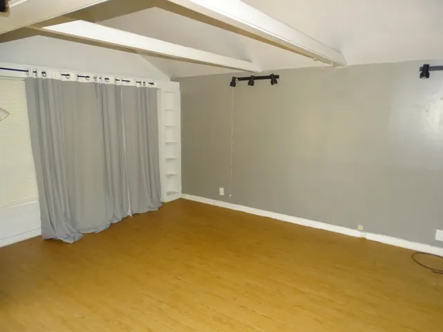 Photo 3 — 2820 25th Street B, Lubbock, TX 79410