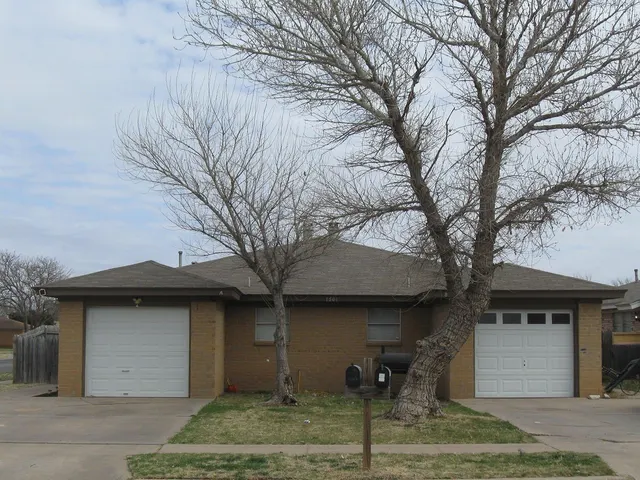 Front exterior — 7501 Avenue W B, Lubbock, TX 79423