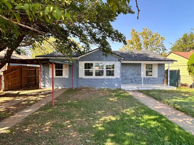 Front exterior — 3206 1st Place, Lubbock, TX 79415