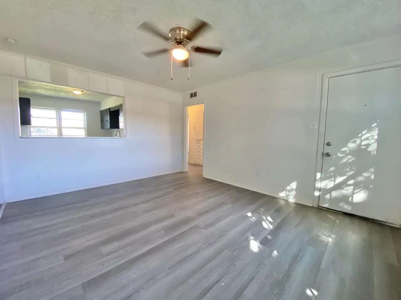 Photo 3 — 3206 1st Place, Lubbock, TX 79415