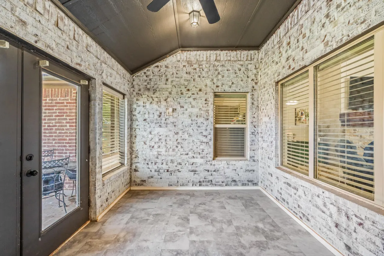 Photo 41 — 6906 70th Street, Lubbock, TX 79424