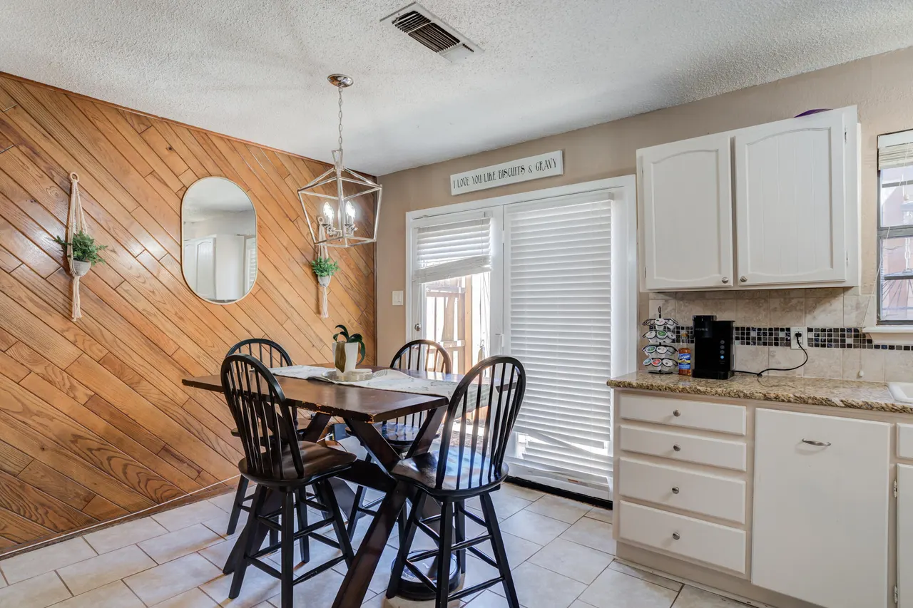 Photo 12 — 8633 Knoxville Drive C-31, Lubbock, TX 79423