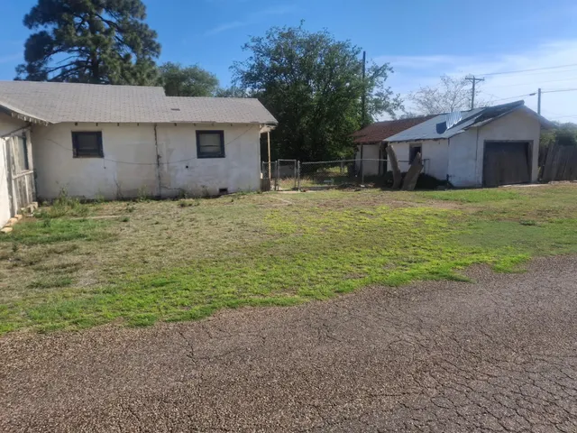 Photo 3 — 512 Main Street, Idalou, TX 79329