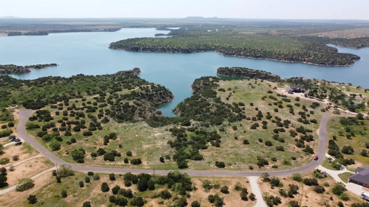 Front exterior — 104 Sierra Vista Drive, Justiceburg, TX 79330