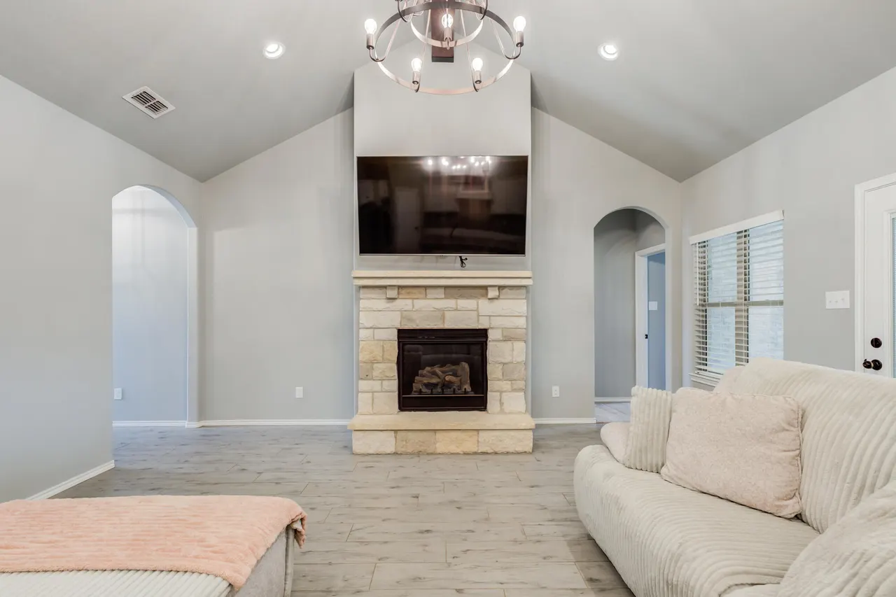 Photo 11 — 12208 Jordan Avenue, Lubbock, TX 79423
