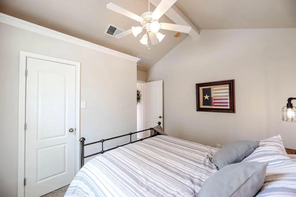 Photo 8 — 6540 87th Street, Lubbock, TX 79424