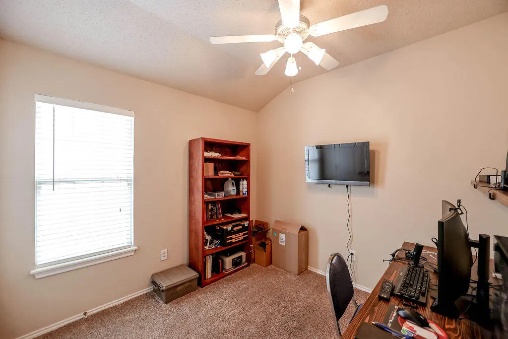 Photo 11 — 6540 87th Street, Lubbock, TX 79424