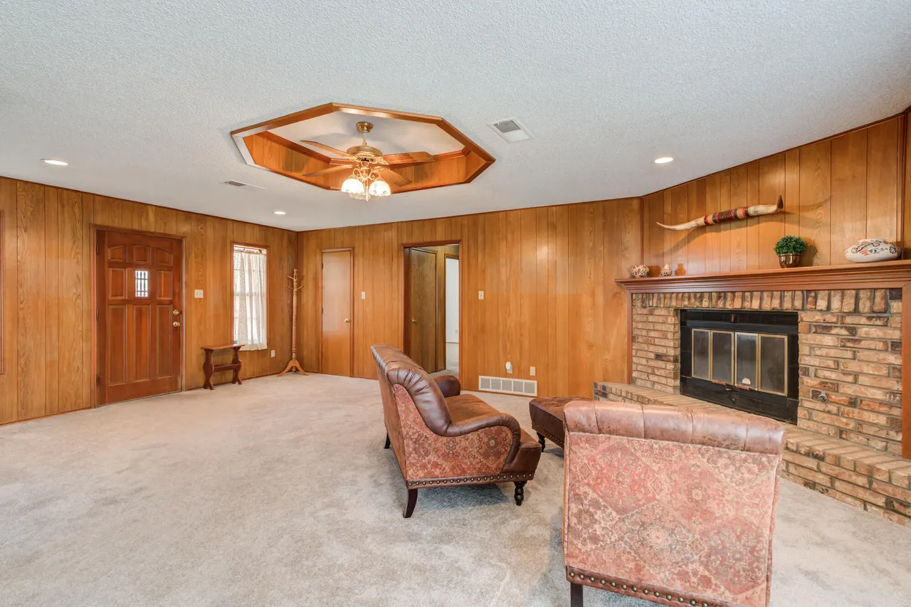 Photo 18 — 6921 Elephant Road, Lubbock, TX 79407