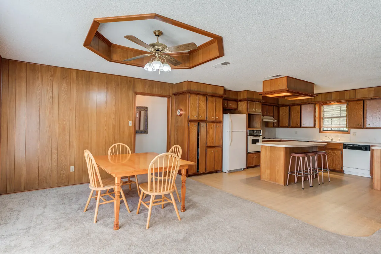 Photo 21 — 6921 Elephant Road, Lubbock, TX 79407