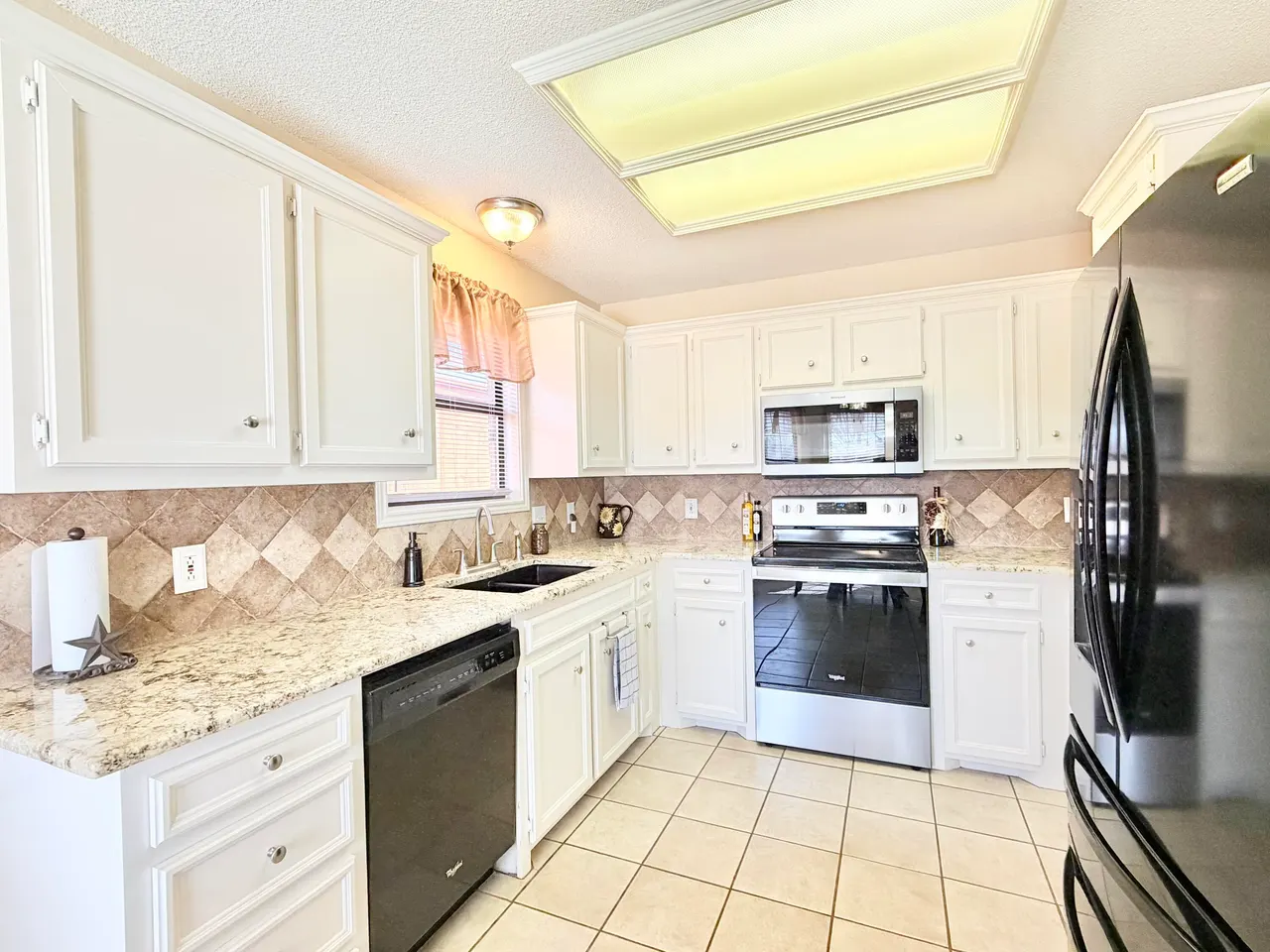 Photo 14 — 2214 95th Street, Lubbock, TX 79423