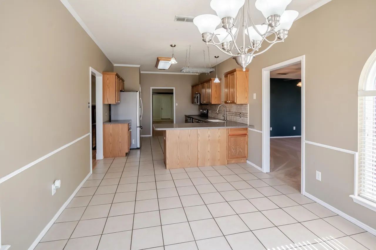 Photo 10 — 6810 84th Street, Lubbock, TX 79424