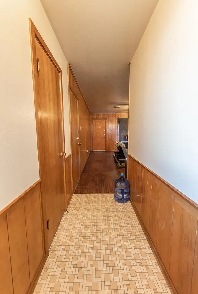 Photo 8 — 2408 33rd Street, Lubbock, TX 79411