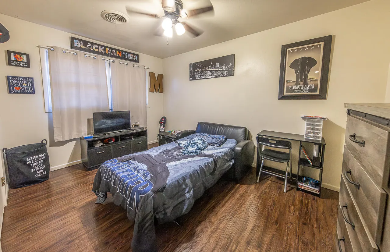 Photo 11 — 2412 33rd Street, Lubbock, TX 79411