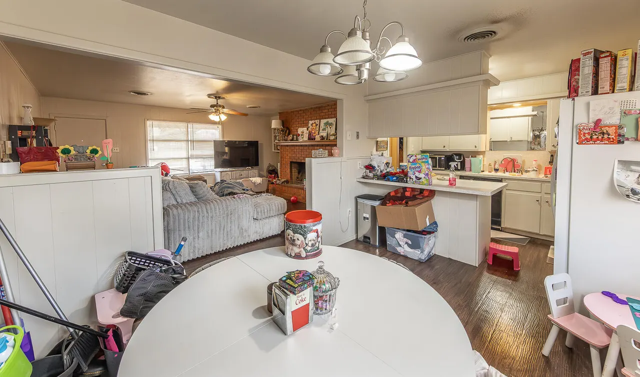 Photo 23 — 2412 33rd Street, Lubbock, TX 79411