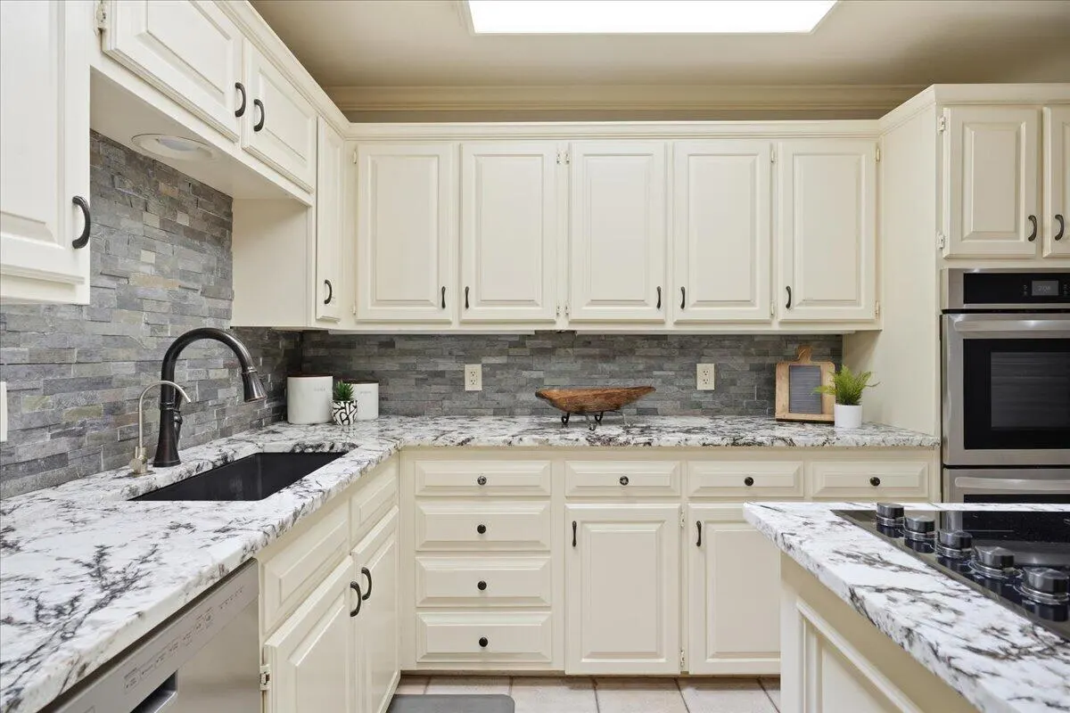 Photo 13 — 3809 96th Street, Lubbock, TX 79423