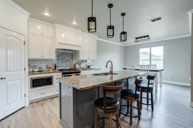 Photo 3 — 7805 56th Street, Lubbock, TX 79407
