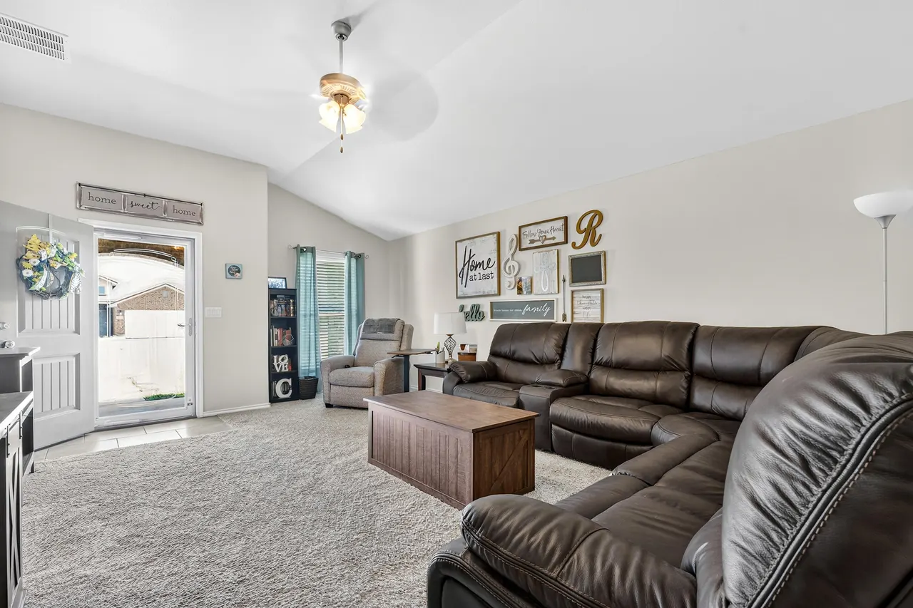 Photo 6 — 7519 103rd Street, Lubbock, TX 79424