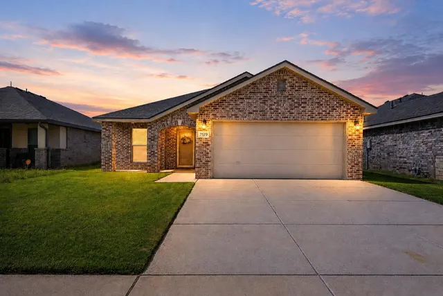 Front exterior — 7519 103rd Street, Lubbock, TX 79424