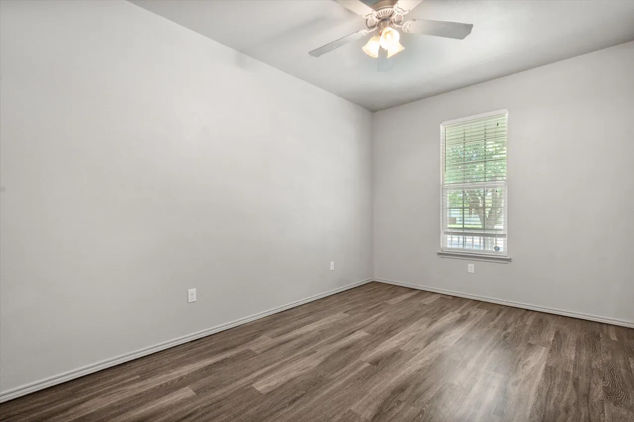 Photo 20 — 2119 10th Street, Lubbock, TX 79401